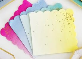White Graffiti Paper Plate Party Party Decoration Supplies