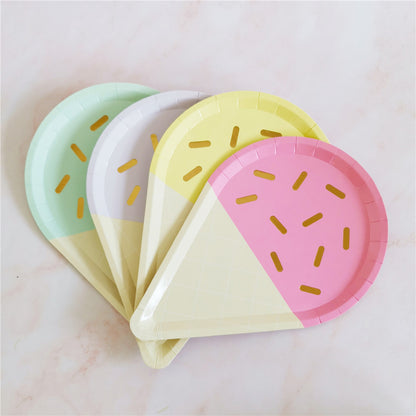 White Graffiti Paper Plate Party Party Decoration Supplies